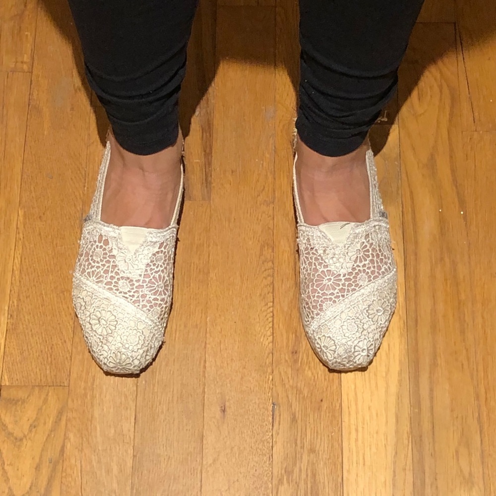 Beige Crochet TOMS